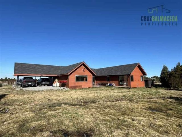 CASA Impecable, 4 dormitorios, vista volcan Calbuco y Osorno, condominio