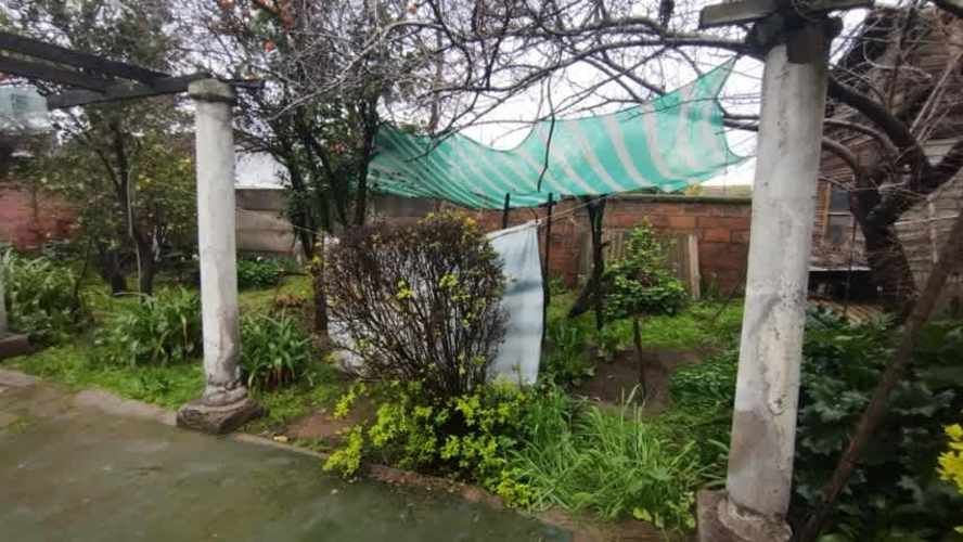 Oportunidad para invertir casa con con gran terreno