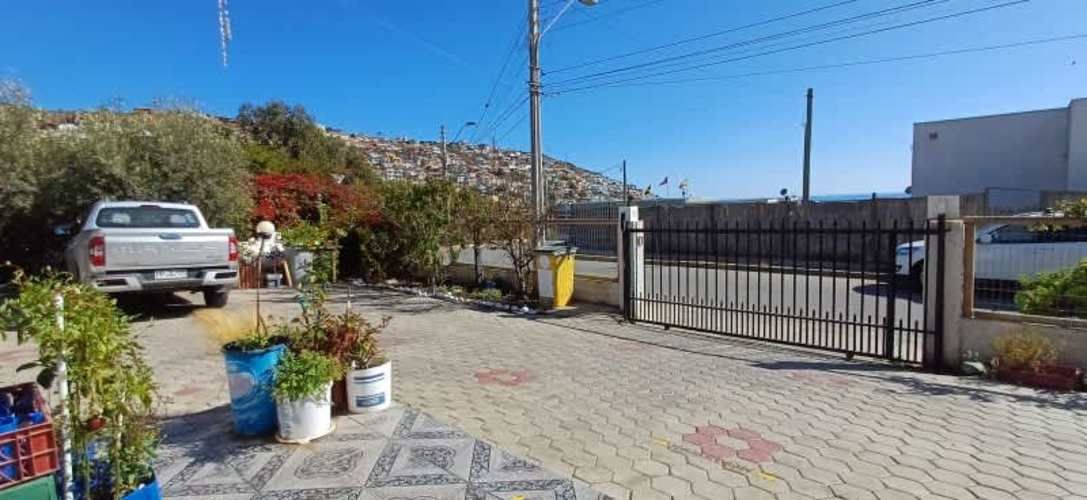 PRECIO CONVERSABLE- CALLE LA SERENA