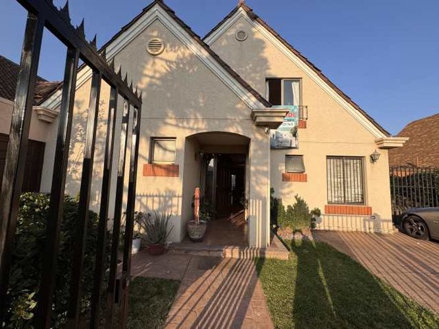 Casa en Venta – Lo Barnechea