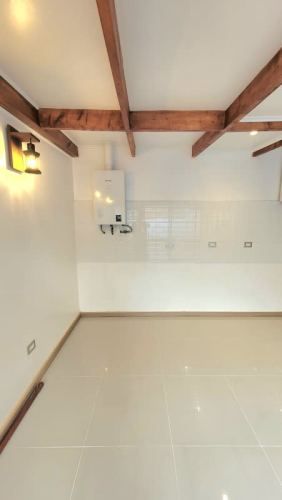 Vendo espectacular casa remodelada en un Huertos Familiares