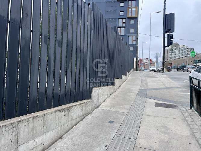 Céntrico sitio de esquina con casa en Puerto Montt.