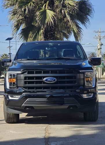 Ford F-150 Lariat Sport