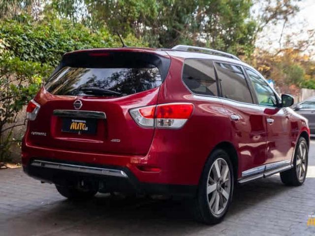 Nissan Pathfinder Exclusive 3.5 2016