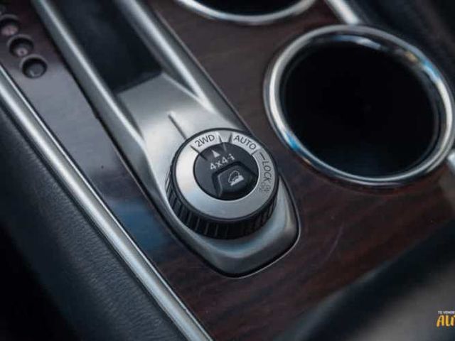 Nissan Pathfinder Exclusive 3.5 2016