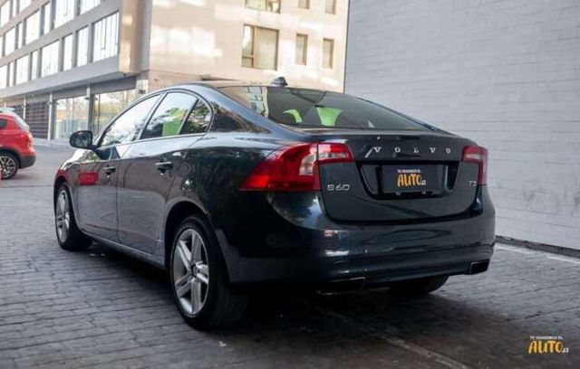 Volvo S60 1.5 T3 Comfort Powershift 2017