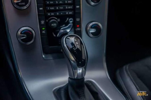 Volvo S60 1.5 T3 Comfort Powershift 2017