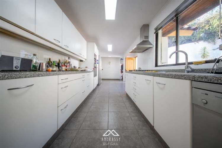 CASA Av. La Quebrada