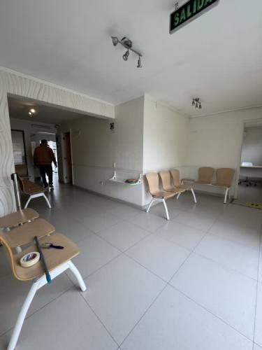 ARRIENDA CENTRO MÉDICO - 9 PRIVADOS - HUECHURABA