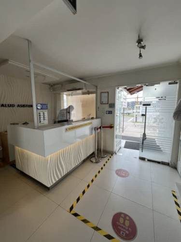 ARRIENDA CENTRO MÉDICO - 9 PRIVADOS - HUECHURABA