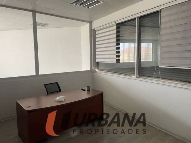 Local ESTRATEGICO LOCAL AV EL SANTO CON JUAN SOLDADO