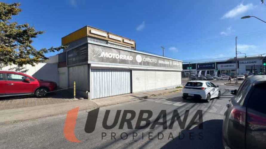 Local ESTRATEGICO LOCAL AV EL SANTO CON JUAN SOLDADO