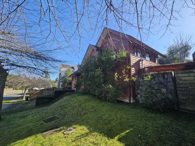 arriendo casa 5D 4B a metros colegio ingles (113949)