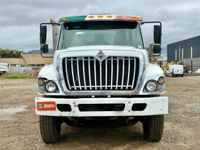 2011 Camión International Workstar 7400 con Estanque Aljibe de 15.000 lts