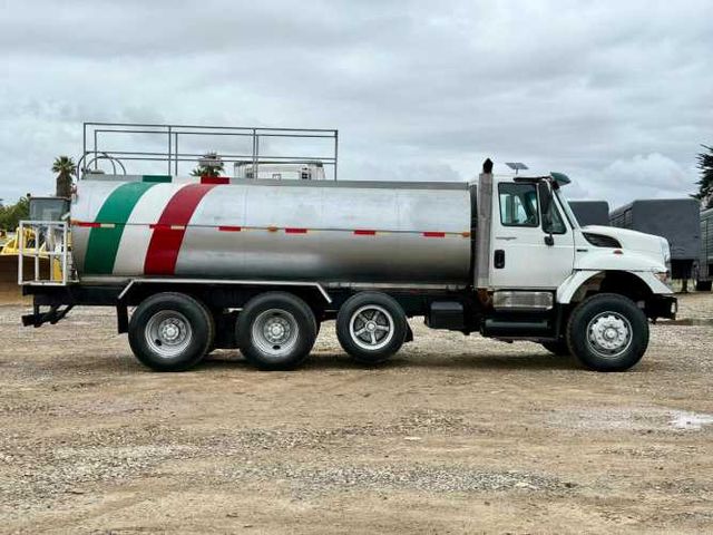 2011 Camión International Workstar 7400 con Estanque Aljibe de 15.000 lts
