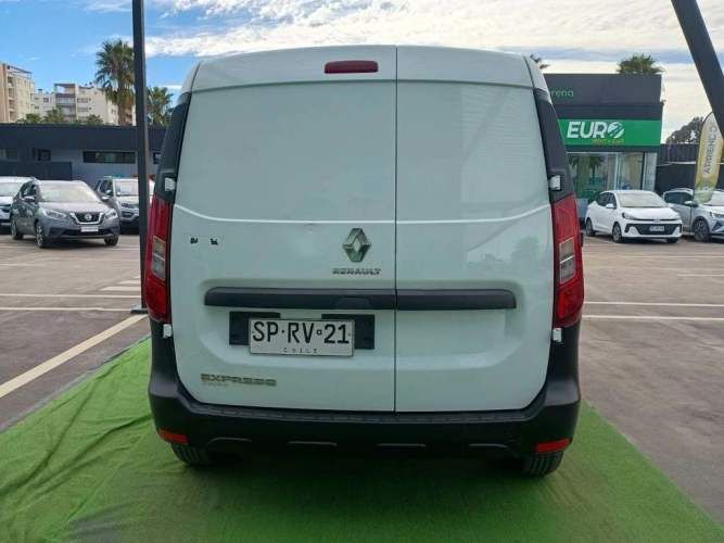RENAULT EXPRESS 2023