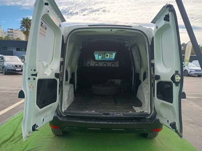 RENAULT EXPRESS 2023