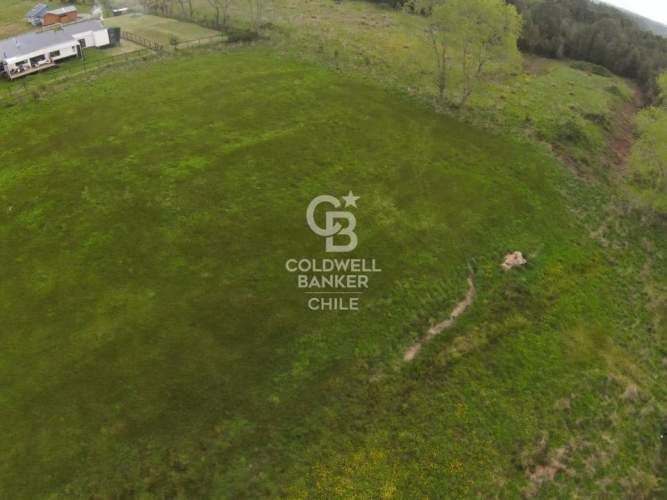 Parcelas Exclusivas: Oportunidad de Inversión