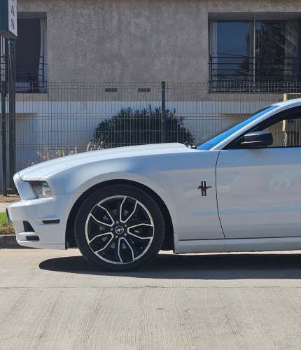 Ford MUSTANG COUPE 3.6L V6 2014 