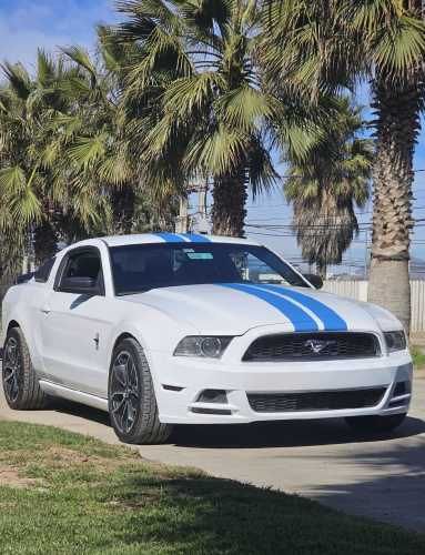 Ford MUSTANG COUPE 3.6L V6 2014 