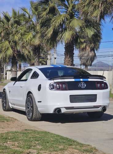 Ford MUSTANG COUPE 3.6L V6 2014 