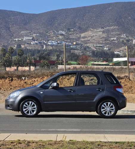 Suzuki SX4 GLX Sport 2013 