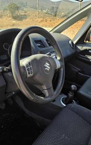 Suzuki SX4 GLX Sport 2013 