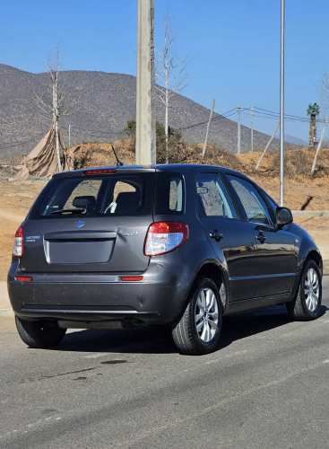 Suzuki SX4 GLX Sport 2013 