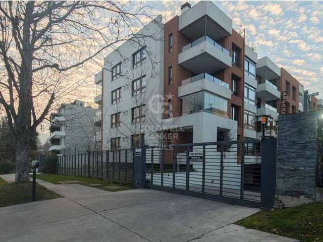 Espectacular departamento en La Dehesa Central