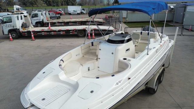 LANCHA DEPORTIVA DE BAHIA DANNER BEER CONTRUIDA EN EEUU AÑO 2001