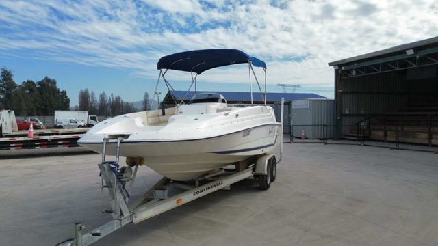 LANCHA DEPORTIVA DE BAHIA DANNER BEER CONTRUIDA EN EEUU AÑO 2001