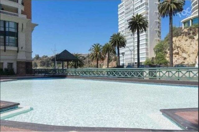 Departamento en Primera Linea con vista al mar.