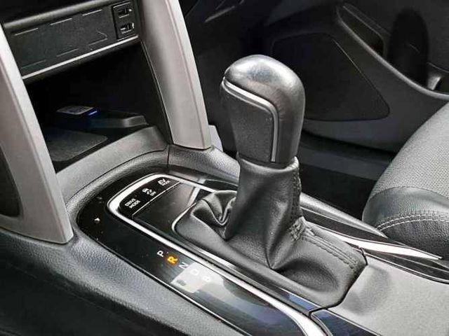 TOYOTA COROLLA CROSS 2024