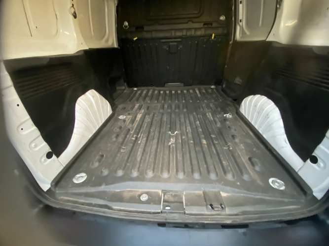 Peugeot Partner 2024