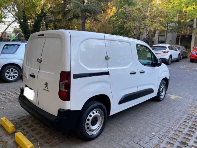 Peugeot Partner 2024