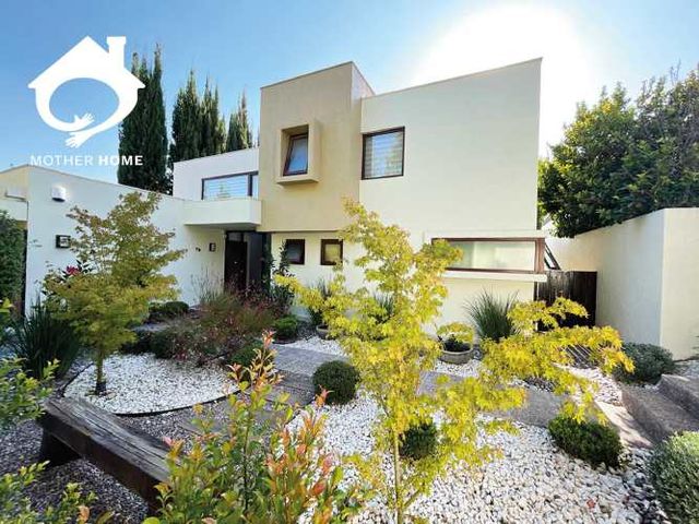 OPORTUNIDAD CASA CON TERRENO DE 821M2 PIEDRA ROJA CHICUREO