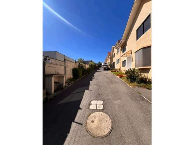 VILLAALEMANA. CASA CENTRAL