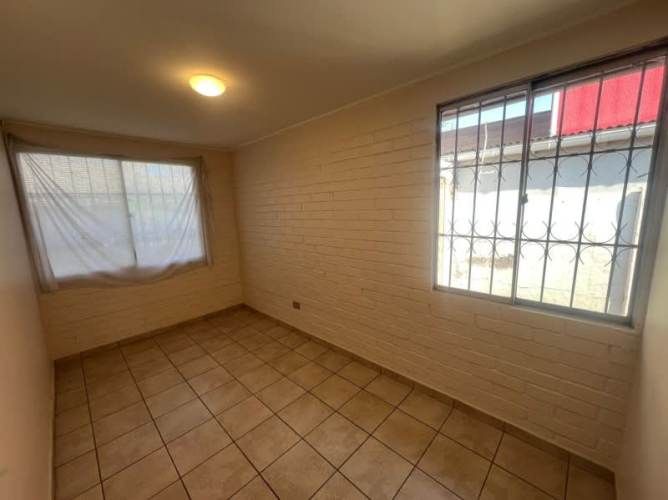 Casa WALKER MARTÍNEZ