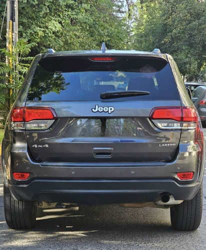 Jeep Grand Cherokee Laredo 4x4 2022