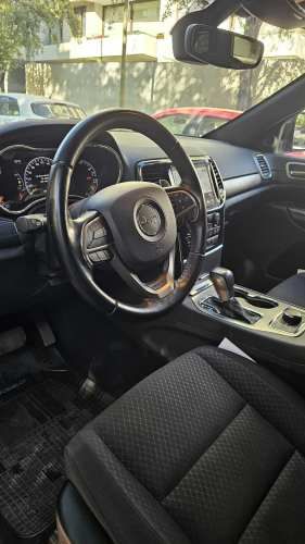 Jeep Grand Cherokee Laredo 4x4 2022