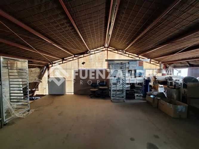 LOCAL COMERCIAL Samuel Izquierdo Nueva Extremadura