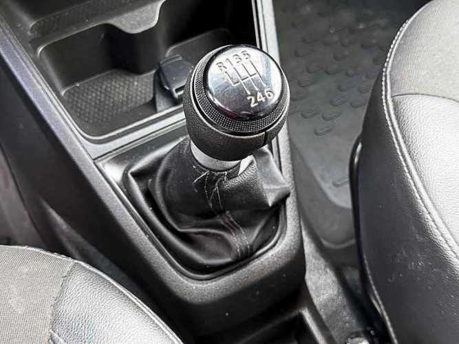 RENAULT EXPRESS 2023