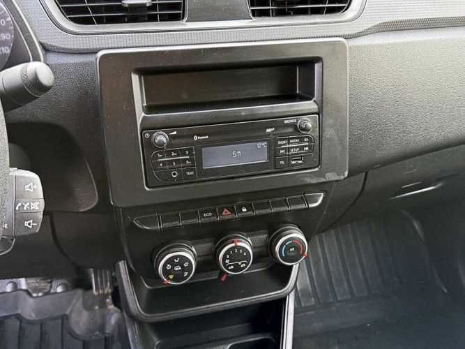 RENAULT EXPRESS 2023