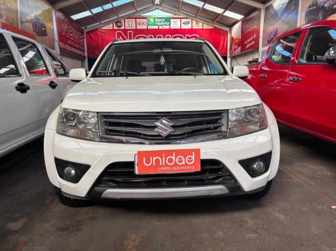 SUZUKI GRAND NOMADE 2017 4X2 FULL