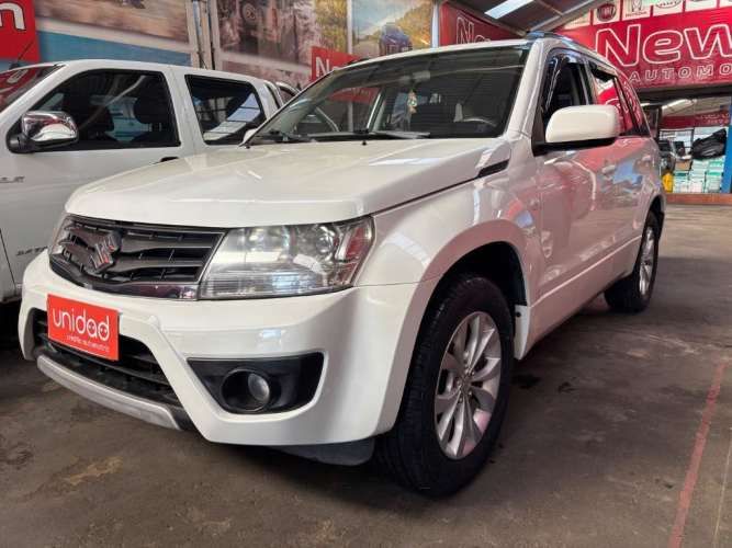 SUZUKI GRAND NOMADE 2017 4X2 FULL