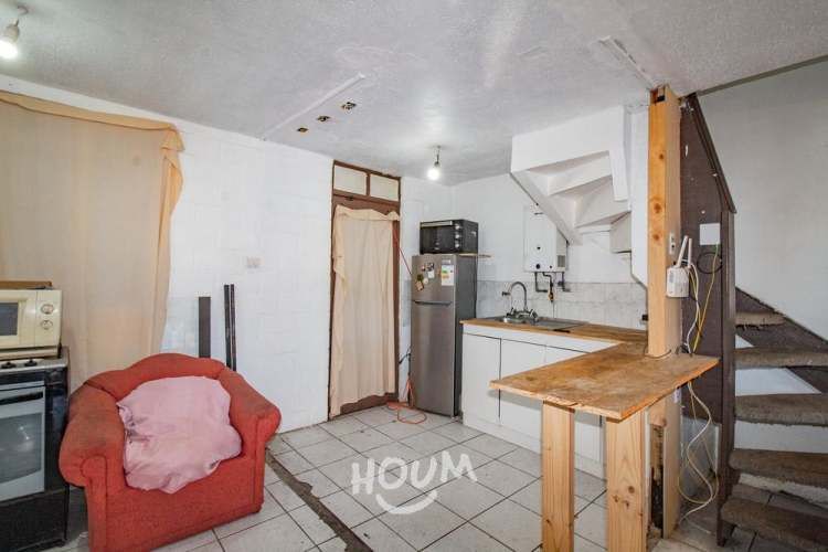 Casa en Pasaje Primera Junta