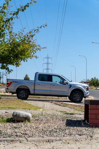 Ford F-150 Lariat Sport 2024 