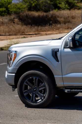 Ford F-150 Lariat Sport 2024 