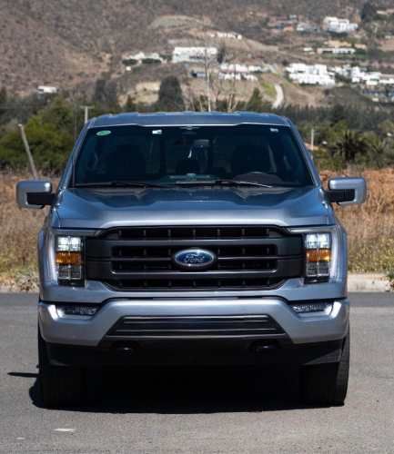 Ford F-150 Lariat Sport 2024 