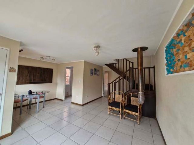 HERMOSA Y AMPLIA CASA EN VENTA UBICADA EN ESCUADRON, CORONEL